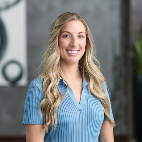 Sierra Pett portrait