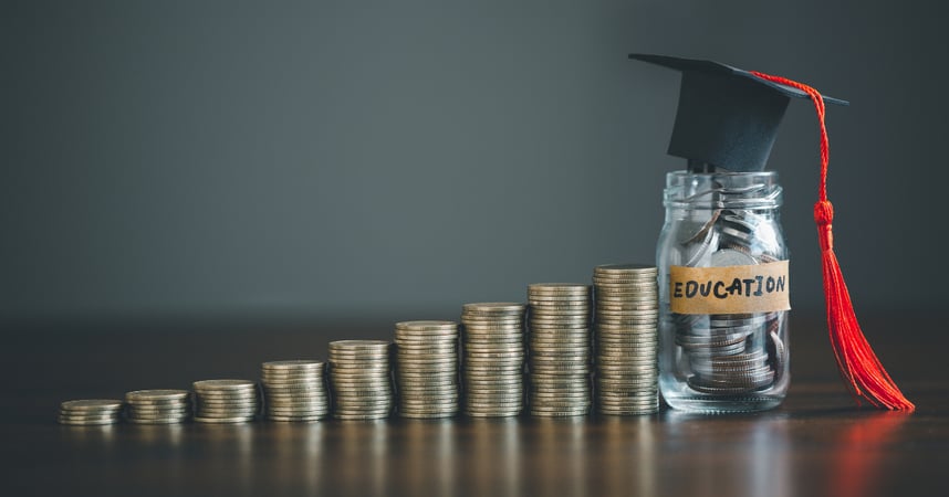 Paying for College the Right Way: FAFSA Tips and Financial Planning Strategies for Affluent Families